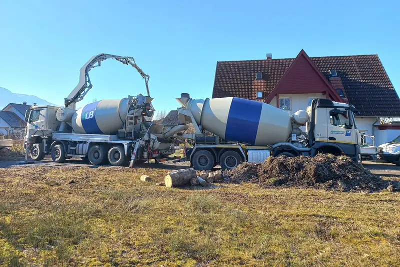 Mikser ve mobil beton pompası